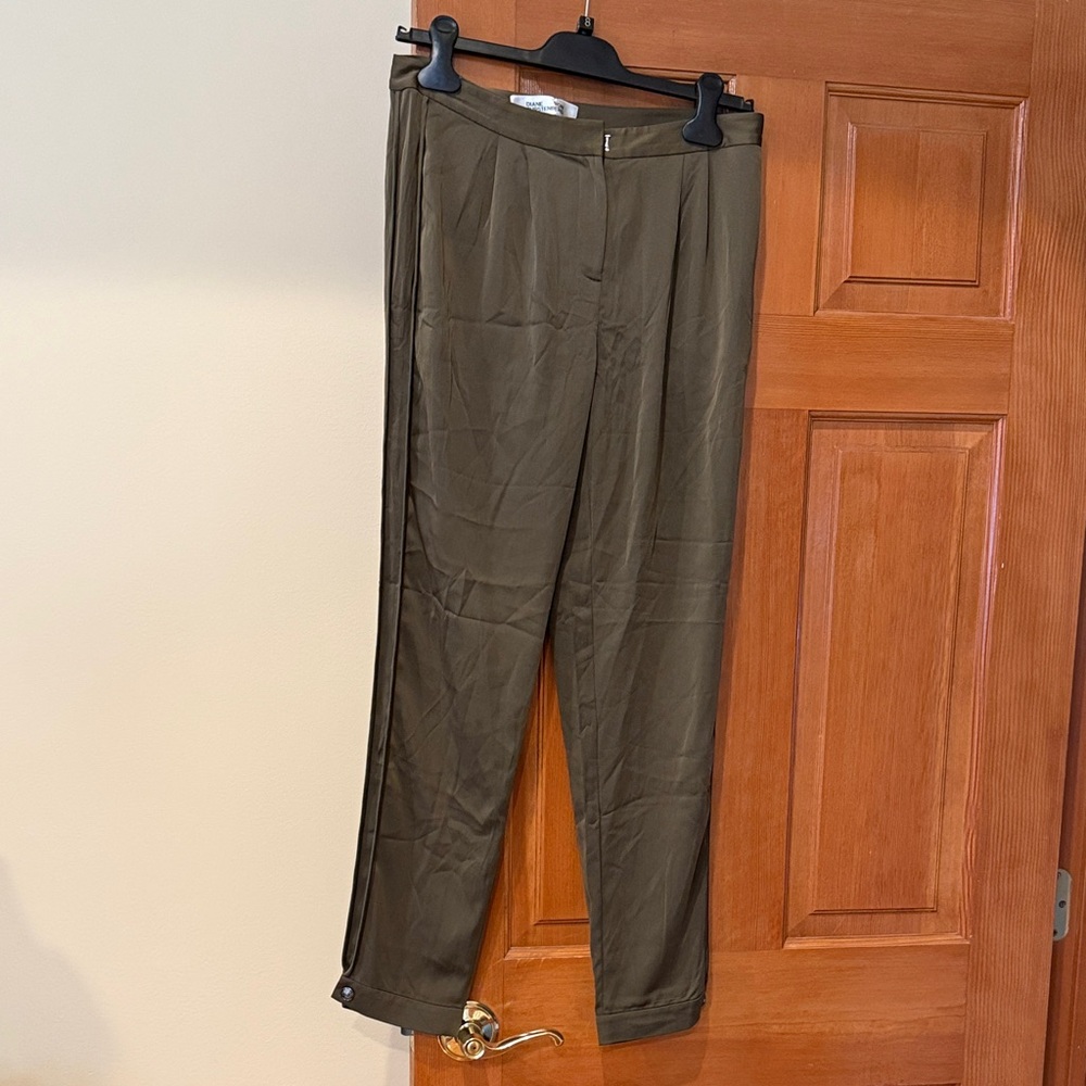 Diane Von Furstenberg Olive Skinny Pants
